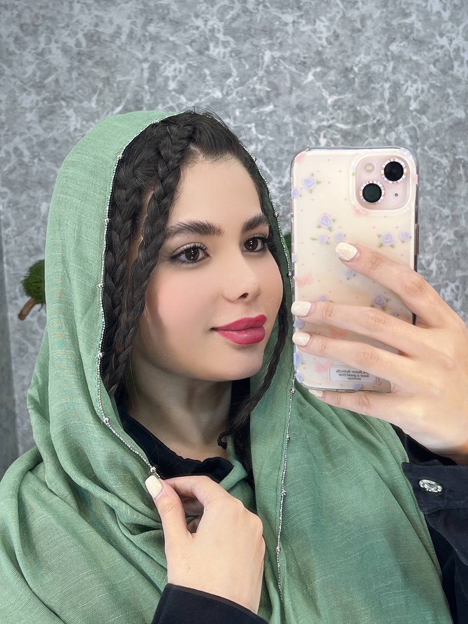 خرید خاصترین شال زنانه مدل ۲۰۲۵